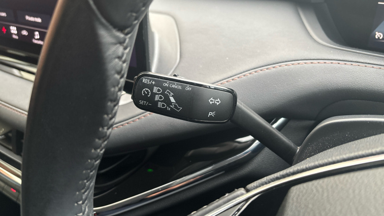 Skoda Enyaq 132kW 60 Suite Nav 62kWh 5dr Auto Electric Estate